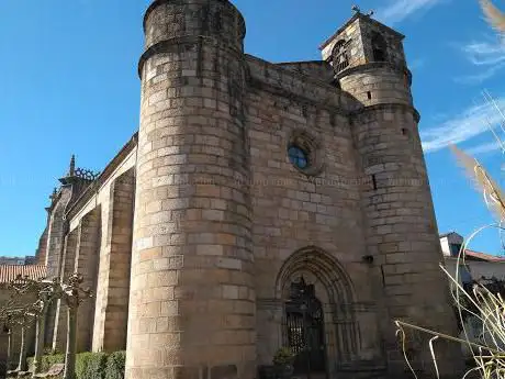 Photo de Holy Trinity church
