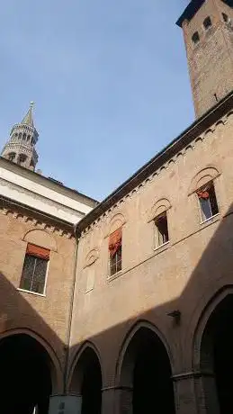 Photo de Piazza Della Pace