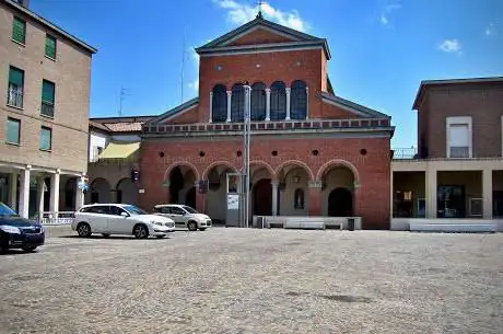 Photo de Church of Saint Stephen