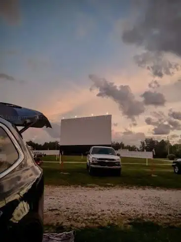 Photo de Mayfield Road Drive-In Theatre