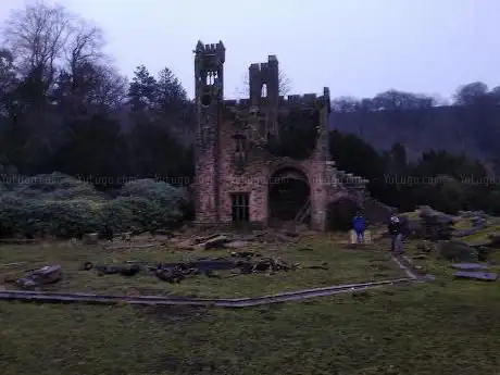 Castle Carr Fountain