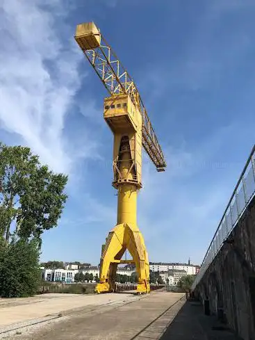 Photo de Grue Titan Jaune
