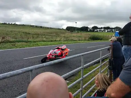 Photo de Ulster Grand Prix Paddock