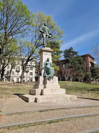 Monumento Carlo di Robilant