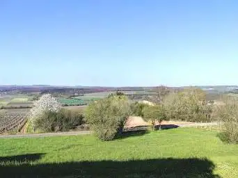 Photo de Rastplatz mit Aussichtspunkt