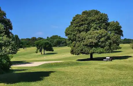 Photo de Old Golf Course Brioni