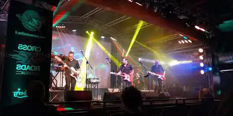 CrossRoads Live Club