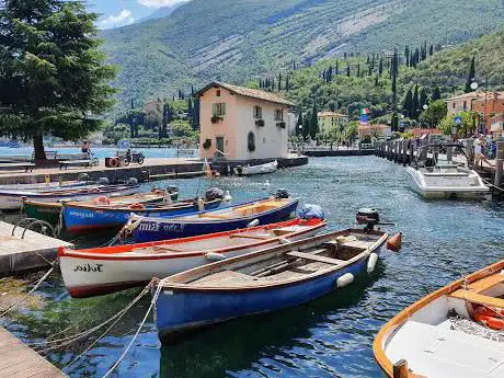 Photo de ADAMAS Boat Tour Torbole • Lake Garda