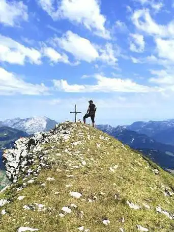Aiguille des Calvaires