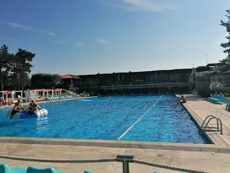 PISCINE ACQUAPARK LE ROTONDE