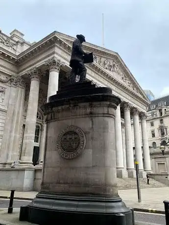 Photo de Statue of James Henry Greathead