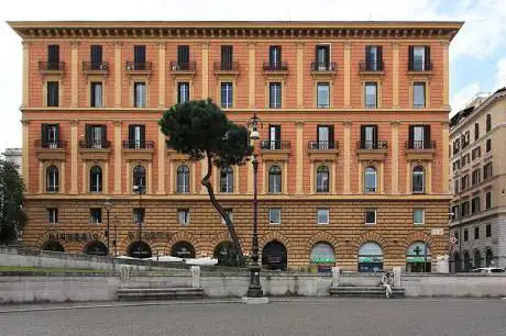 Maxima Gallery
