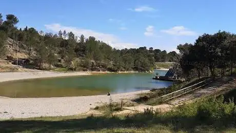 Photo de Aire de Pique-Nique du Lac de la Cavayère (Nord)