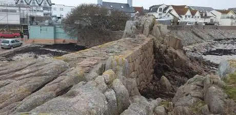 Photo de Victor Hugo and his favourite rocks at St Clement  Jersey.