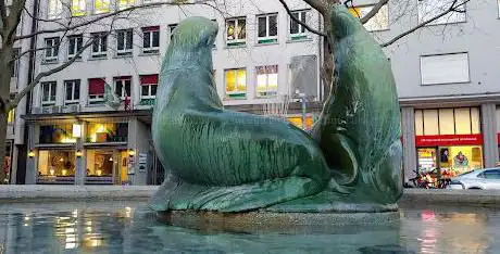 Stampfenbachplatz