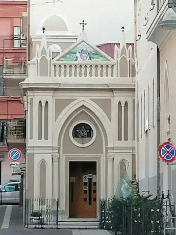 Photo de Church of Saint Mary of the Rosary of Pompeii