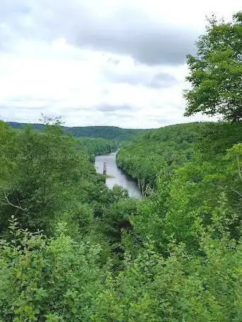 Photo de Fireline Trail (Hickory Run)