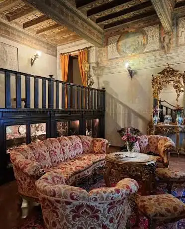 CASA MORESCHI