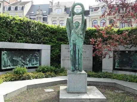 Monument Aan de Loopgraaf schutters Etterbeek