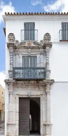 Photo de Casa de la Cultura Fernando Villalon