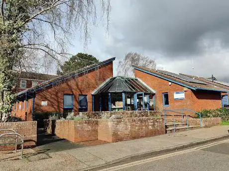 Broadstone Library