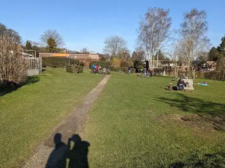 Buurtpark met speeltuintje