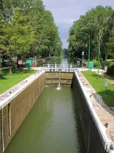Écluse n°16 de Neuilly-sur-Marne