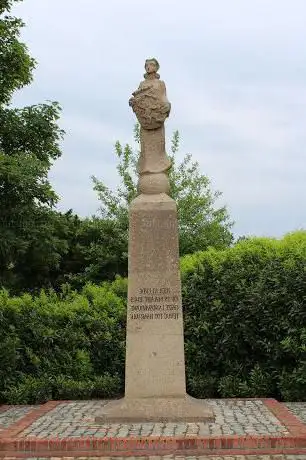 Photo de Nationaal Monument De NEDERLANDSE MAAGD