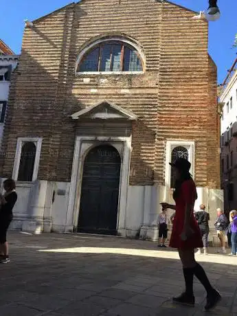 Photo de Église San Giovanni Nuovo
