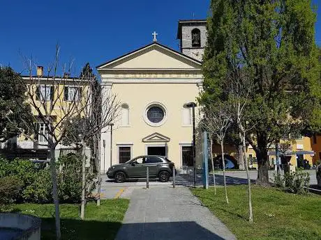 Photo de Chiesa Parrocchiale di S. Lucia Suna