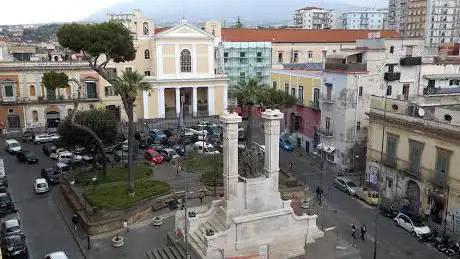 Photo de Piazza Ernesto Cesaro
