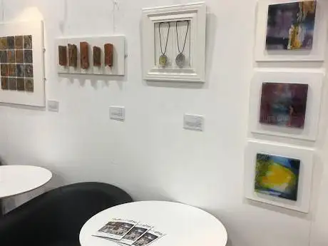 Glassification