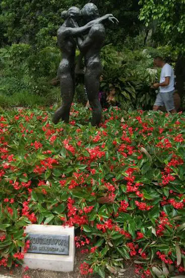 Sculpture 