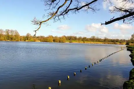 Photo de Corsham Lake