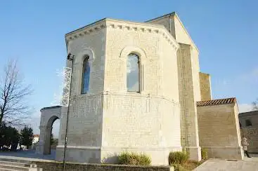 Photo de Ancien Temple de Chauray