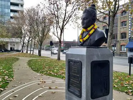 Photo de Lord Basaveshawara Statue