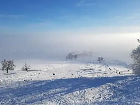 Skilift und Langlaufloipe Tannenberg