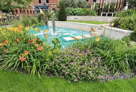 Nelson Mandela Gardens