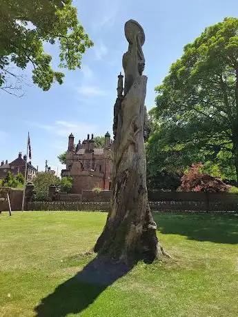 Recreation Ground - carved tree sculpture - A Hammond 2015