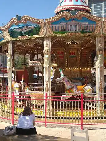 Le carrousel