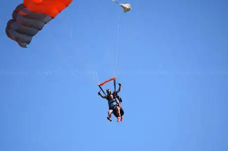 The Cornish Parachute Club Ltd