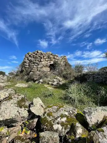 Nuraghe Maghine Gherchi