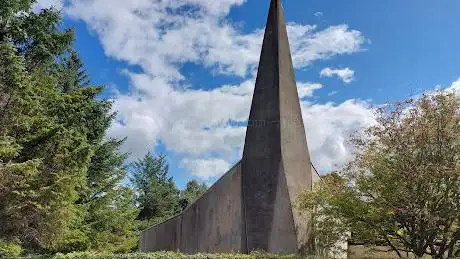 Photo de St Luke's and St Anne's Catholic Church