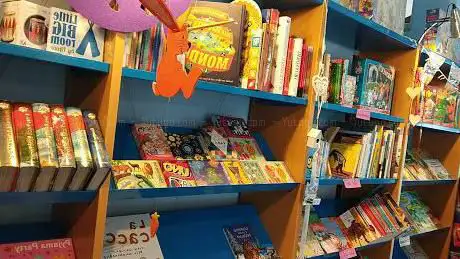 Moby Dick Ludoteca Libreria