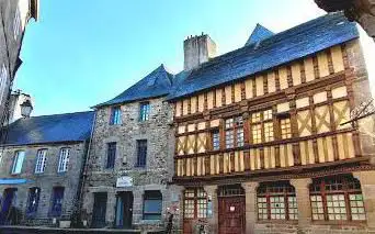 Photo de Ernest Renan's House