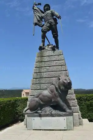 monument aux morts
