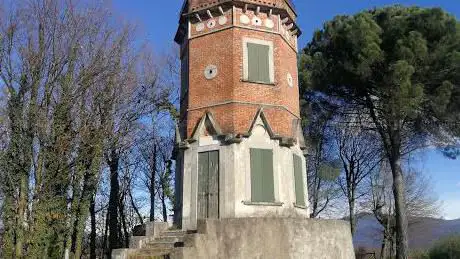 Photo de Il Torrino degli Alpini di Bogno