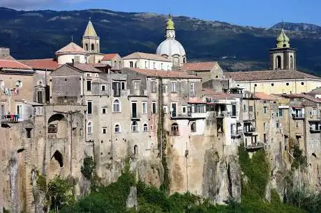 Photo de Ponte Romano