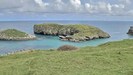 Photo de Area Recreatriva Playa de Antilles Cue
