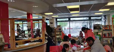 Aldermoor Library